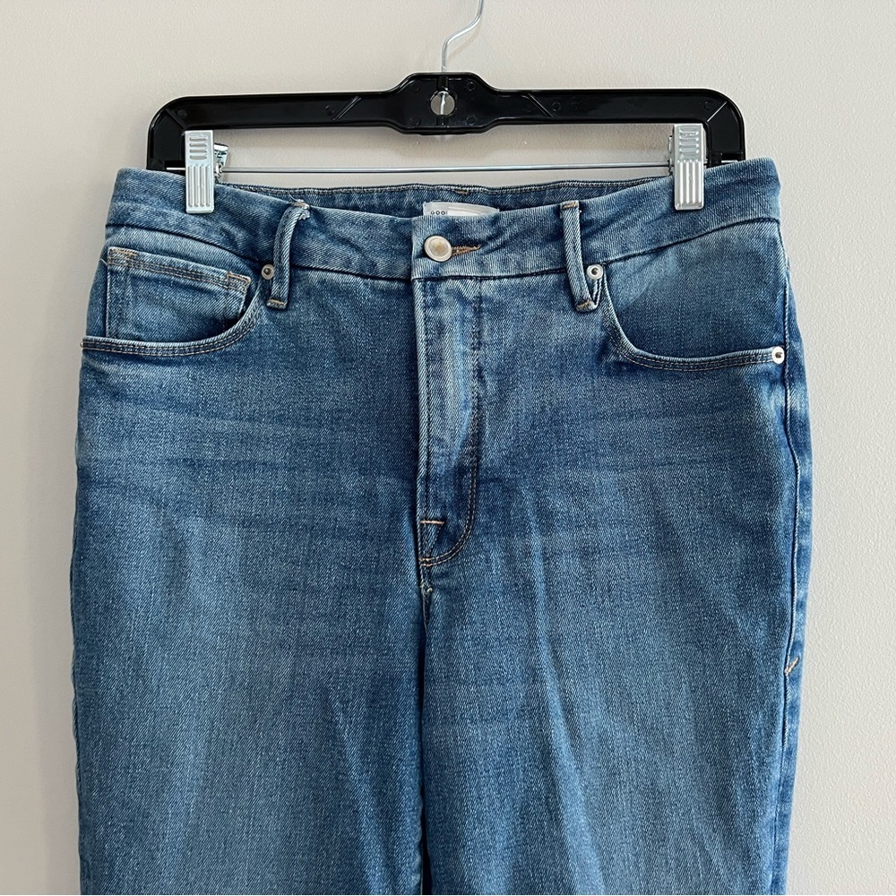 Good American Soft Tech Good Legs Ankle Slit Flare Jeans, Light Blue, 8/29 - Picture 5 of 11